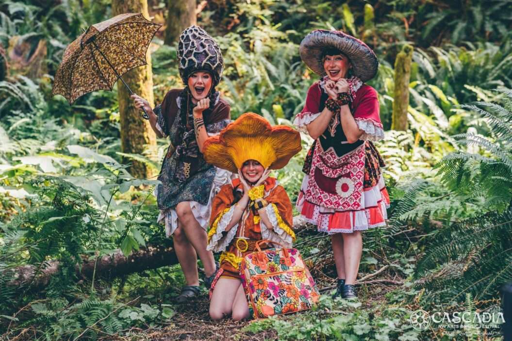 CirqueCadia_mushroom-gnomes Costumed gnome creatures.